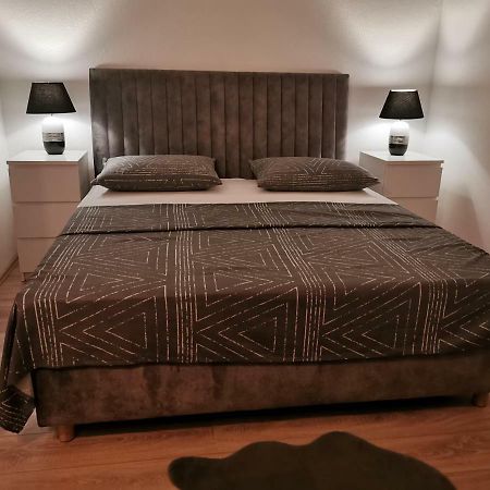 Five Star Appartman Senj Senj  Exterior foto